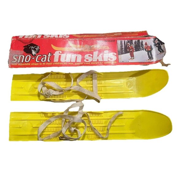 VTG SNO-CAT FUN SKIS SET ORIGINAL Box K-Tel 1975 Snow Toy -Nice! - Picture 2 of 5